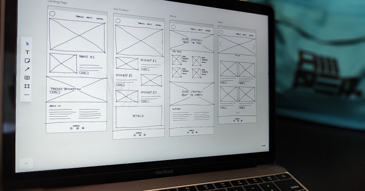 STUDIO vs Wix vs ペライチ 徹底比較【2026年版】── 中小企業のノーコードWebサイト制作、どれを選べばいいのか